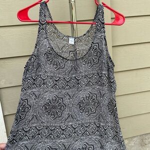 Old Navy Black and White Floral Tank Top